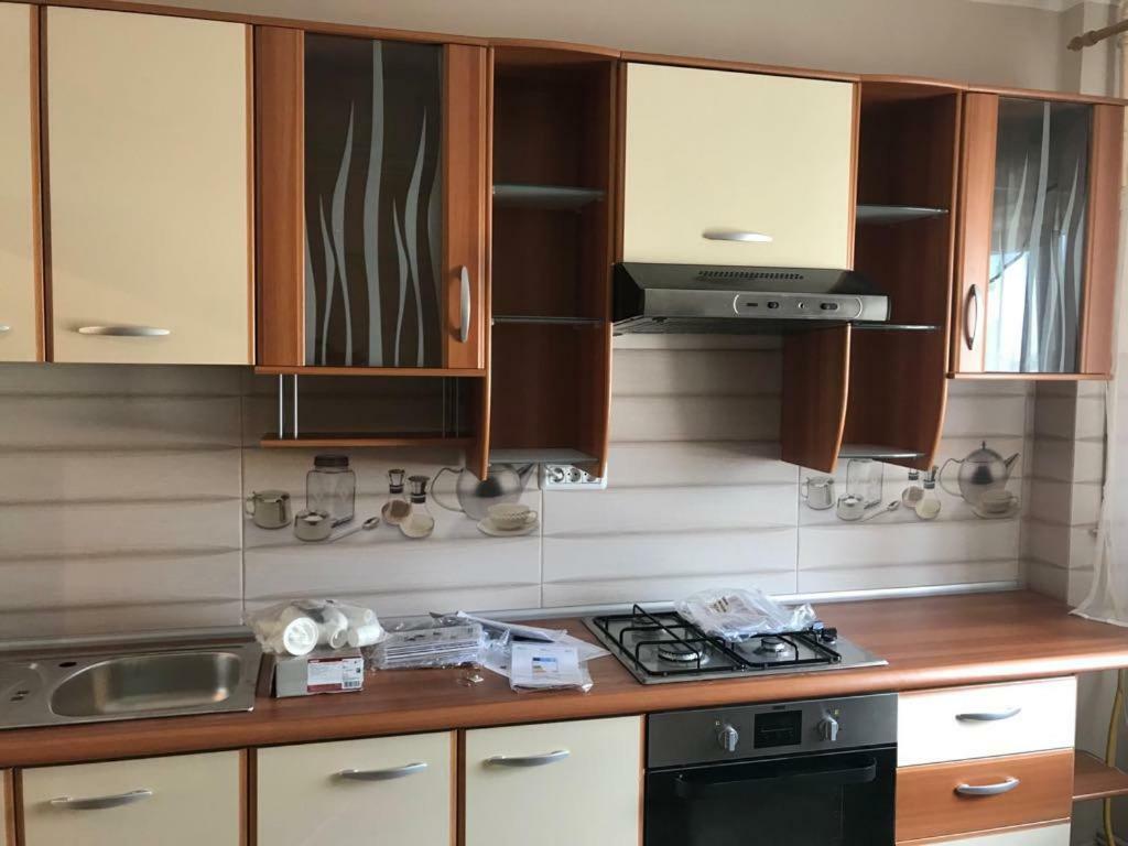 Georgina Luxury Apartment Constanta Bagian luar foto